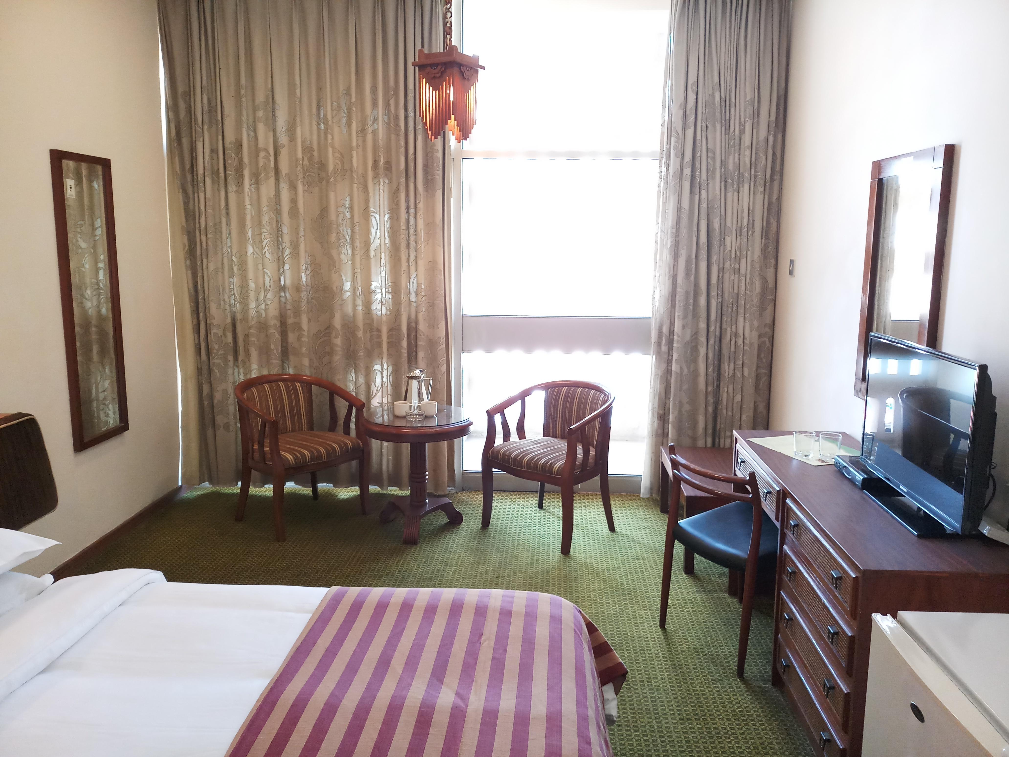 Oriental Palace Hotel Манама Екстер'єр фото